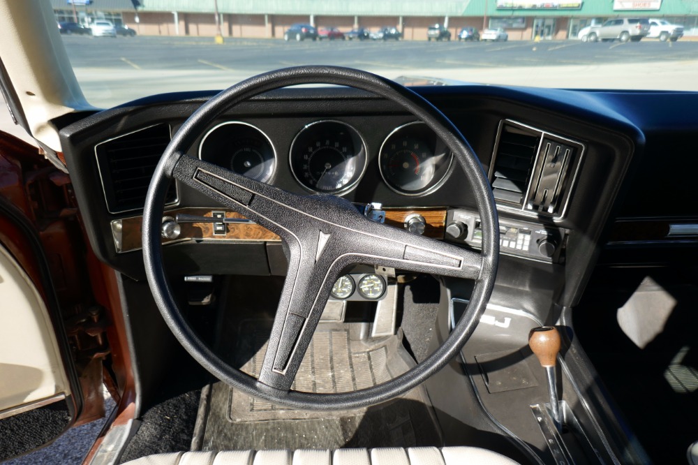Used 1969 Pontiac Grand Prix -ORIGINAL PAINT -NUMBERS MATCHING-SURVIVOR- ALWAYS FAMILY OWNED  -SEE VIDEO | Mundelein, IL