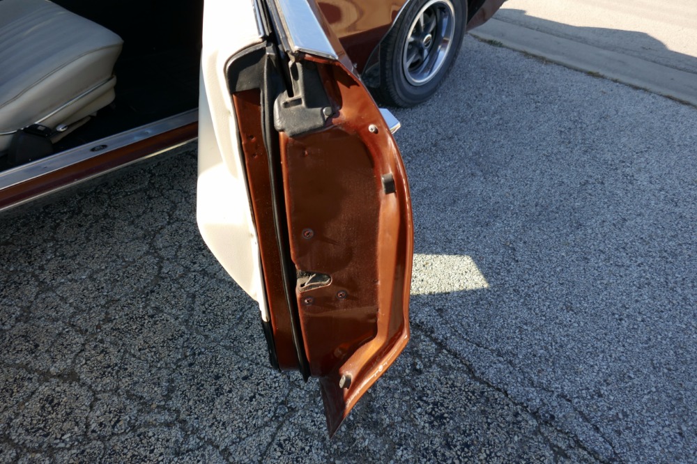 Used 1969 Pontiac Grand Prix -ORIGINAL PAINT -NUMBERS MATCHING-SURVIVOR- ALWAYS FAMILY OWNED  -SEE VIDEO | Mundelein, IL