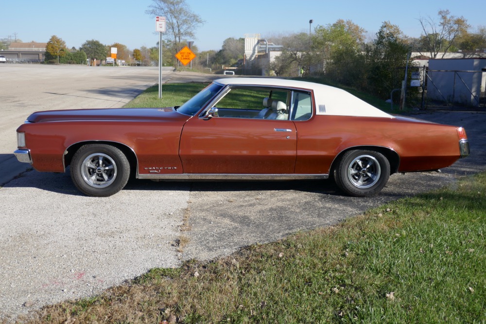 Used 1969 Pontiac Grand Prix -ORIGINAL PAINT -NUMBERS MATCHING-SURVIVOR- ALWAYS FAMILY OWNED  -SEE VIDEO | Mundelein, IL