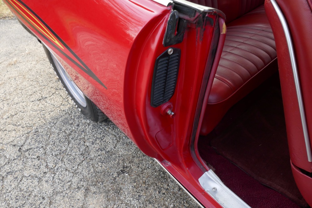 Used 1970 Pontiac Lemans -SPORT EDITION-SHARP LEMANS LIKE GTO/JUDGE STRIPES-GOOD QUALITY- SEE VIDEO- | Mundelein, IL