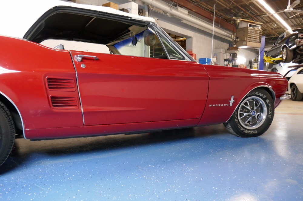 Used 1967 Ford Mustang -LOW MILES-VERY RELIABLE CONVERTIBLE FUN- SEE VIDEO | Mundelein, IL
