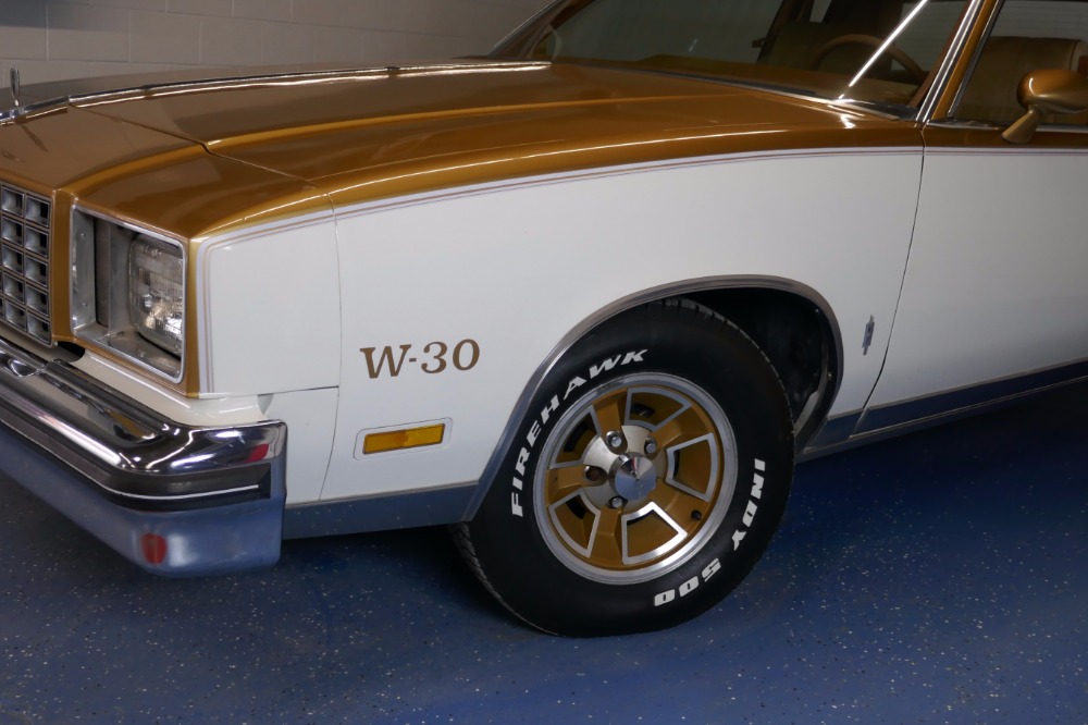Used 1979 Oldsmobile Cutlass -HURST W30-VERY LOW MILES-ALL ORIGINAL CAR- SEE VIDEO | Mundelein, IL
