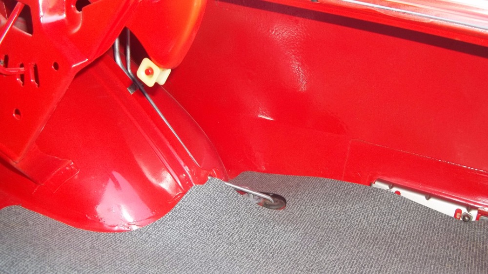 Used 1970 Plymouth Barracuda/Cuda - 440 4-SPEED 6-PACK -SHAKER HOOD-SHOW QUALITY- V-CODE NUT AND BOLT RESTO | Mundelein, IL