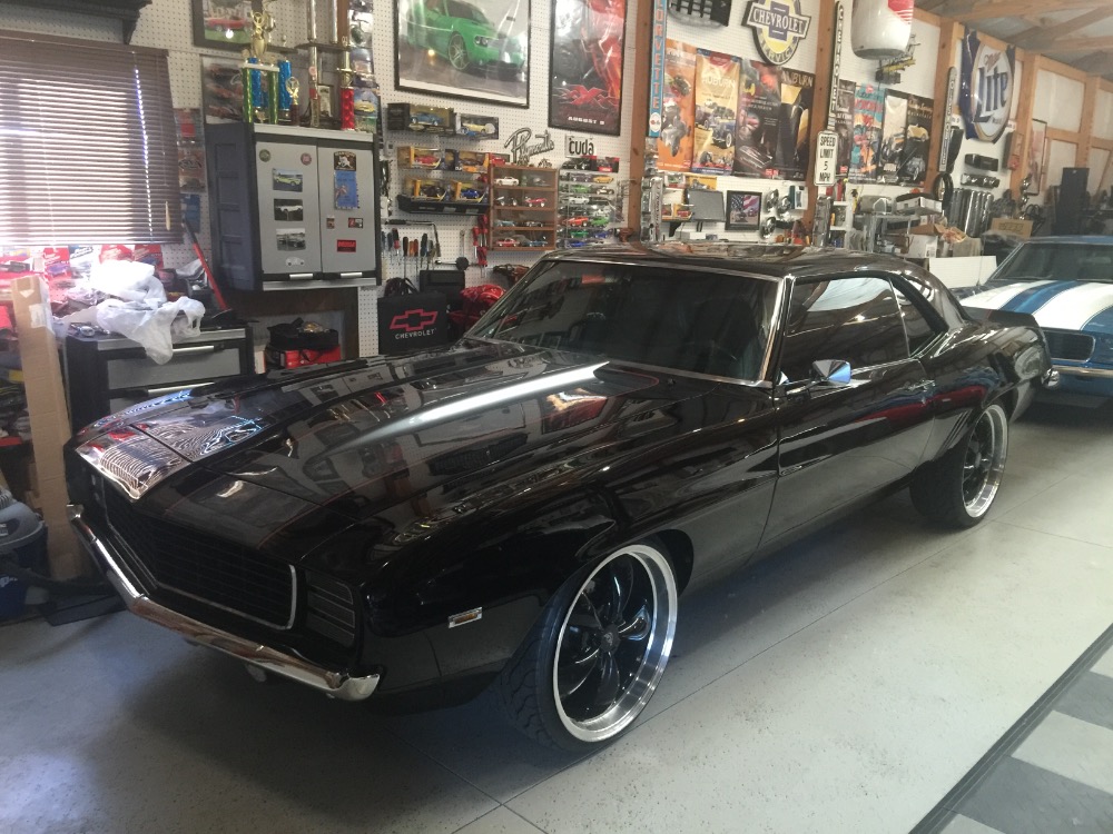 Used 1969 Chevrolet Camaro PRO TOURING FUEL INJECTED/5 SPD/SHOW QUALITY RESTORED- | Mundelein, IL