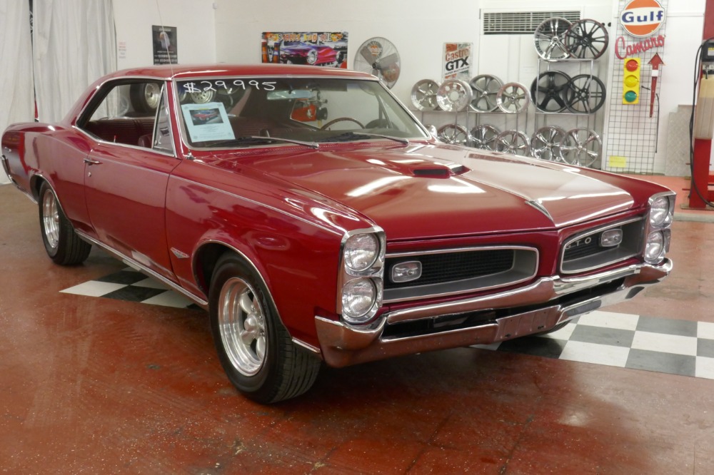 Used 1966 Pontiac GTO -ORIGINAL SHEETMETAL-RESTORED CONDITION- REAL YS BLOCK 335HP- | Mundelein, IL