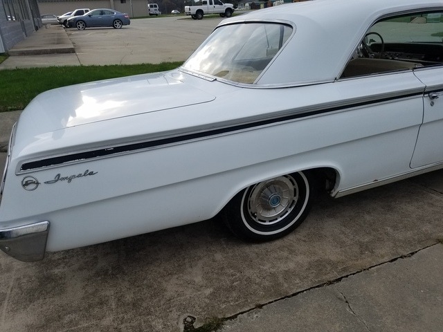 Used 1962 Chevrolet Impala -ANNIVERSARY GOLD HARDTOP COUPE-DRIVE AND RESTORE | Mundelein, IL