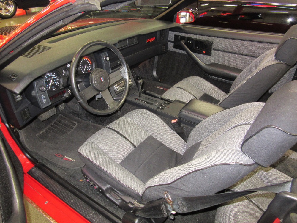 Used 1988 Chevrolet Camaro -ORIGINAL  IROC- Z28- CONVERTIBLE - WITH LOW MILES- | Mundelein, IL