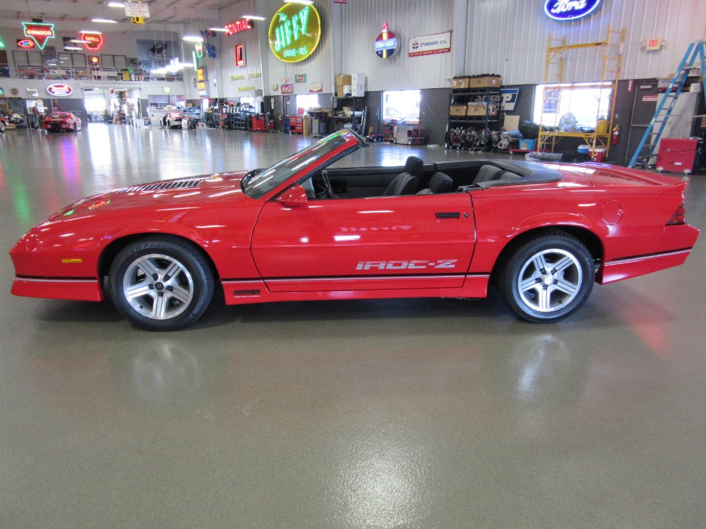 Used 1988 Chevrolet Camaro -ORIGINAL  IROC- Z28- CONVERTIBLE - WITH LOW MILES- | Mundelein, IL