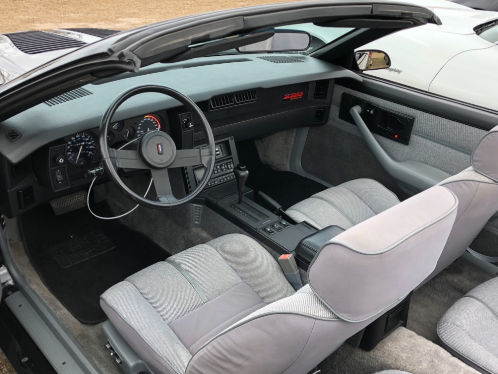 Used 1989 Chevrolet Camaro -IROC Z/28-ONLY 14k ORIGINAL MILES-CONVERTIBLE FUN- SEE VIDEO | Mundelein, IL