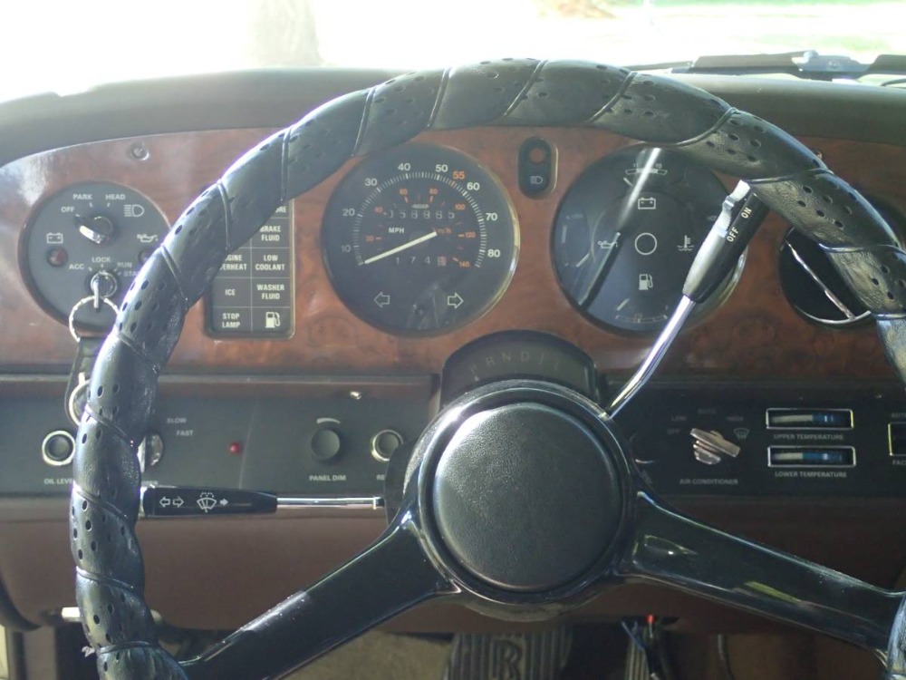 Used 1983 Rolls Royce Silver Spur - LOADED CLASSIC WITH 58k MILES- | Mundelein, IL