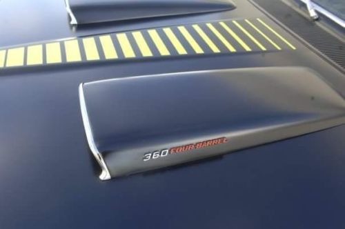 Used 1970 Plymouth Duster -RESTORED WITH 360 AND 4 SPEED PISTOL GRIP- | Mundelein, IL
