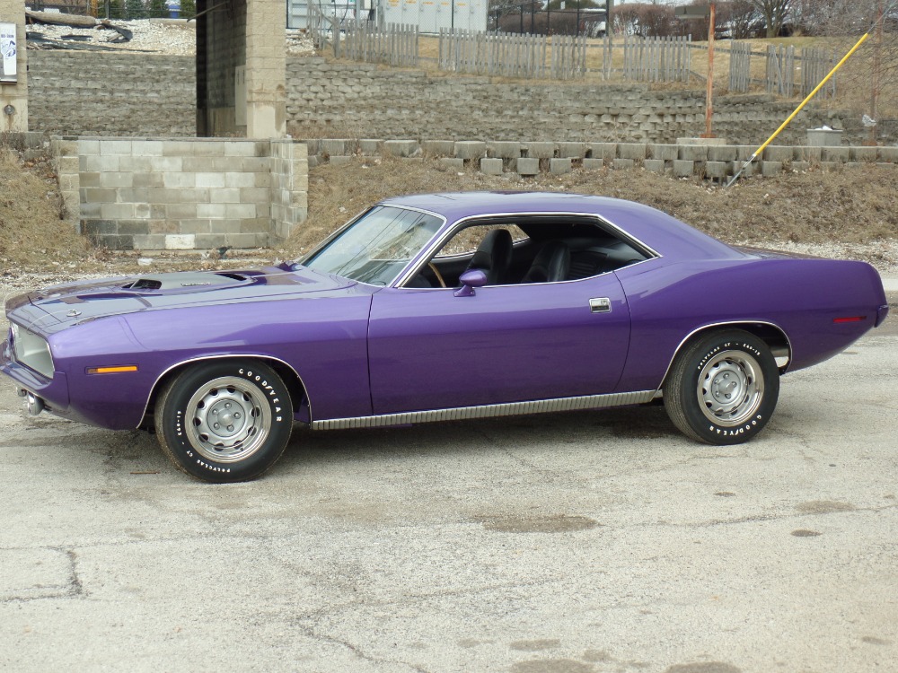Used 1970 Plymouth Barracuda/Cuda - 2017 COMPLETE NUT AND BOLT RESTORATION- BROADCAST SHEET - SEE VIDEO | Mundelein, IL