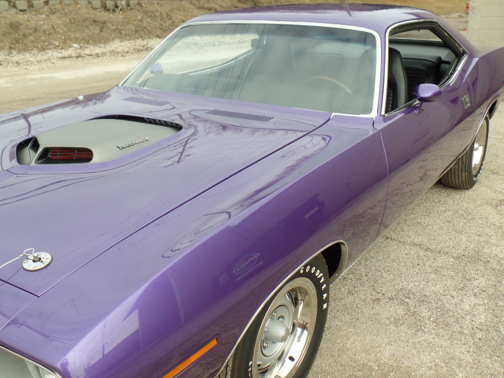 Used 1970 Plymouth Barracuda/Cuda - 2017 COMPLETE NUT AND BOLT RESTORATION- BROADCAST SHEET - SEE VIDEO | Mundelein, IL