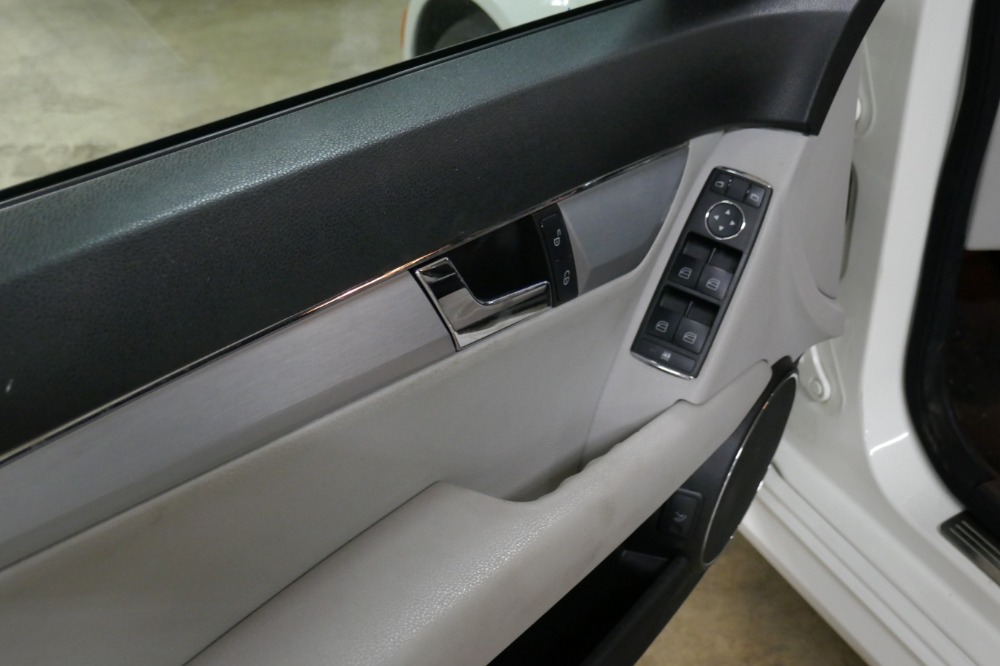 Used 2008 Mercedes Benz C 300 CLEAN - C CLASS SEDAN- | Mundelein, IL