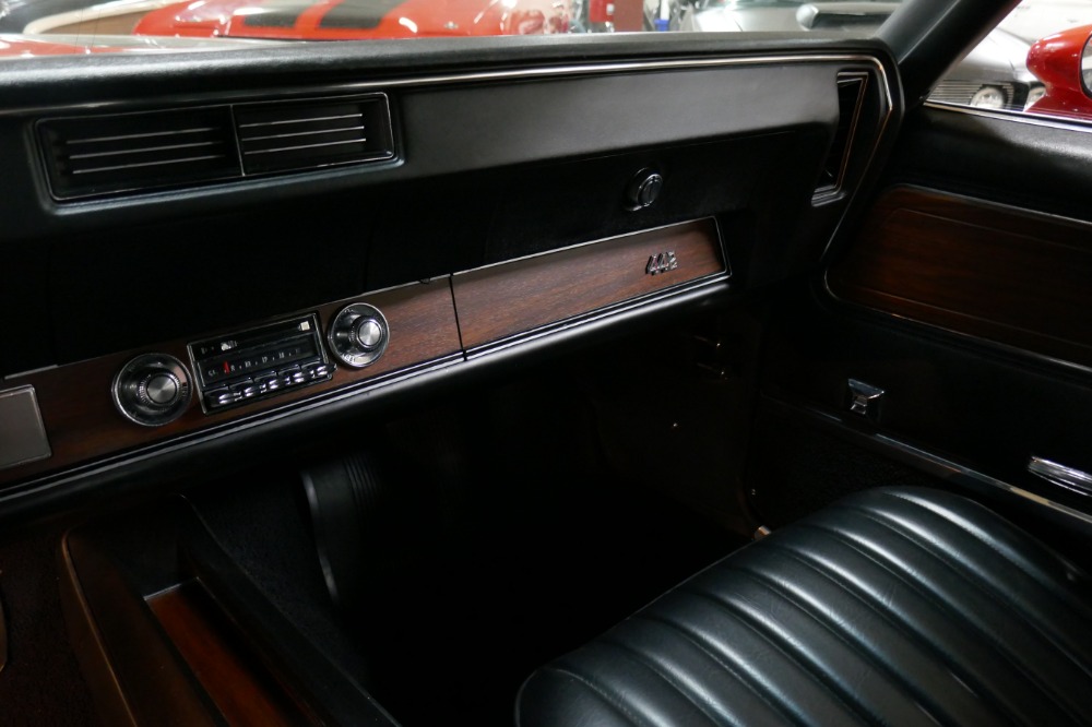 Used 1972 Oldsmobile 442 -W30 CODE CONVERTIBLE- 1 OF 113 EVER BUILT-NUMBERS MATCHING- | St. Petersburg, FL