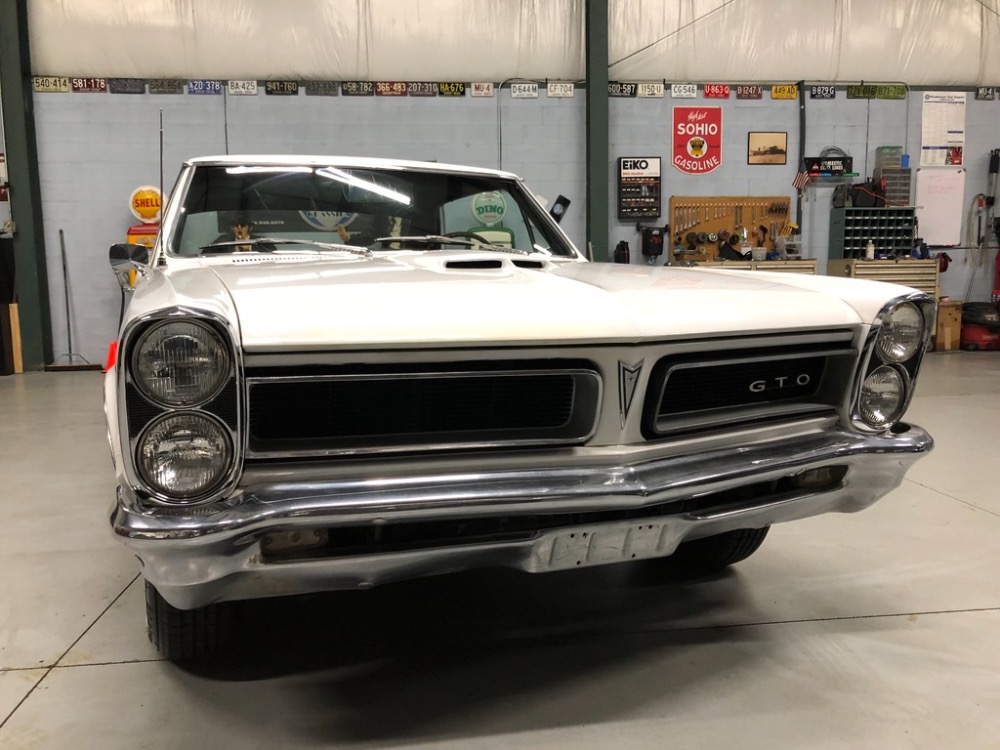 Used 1965 Pontiac GTO -389 ENGINE-4 SPEED- PHS DOCUMENTED- | Mundelein, IL