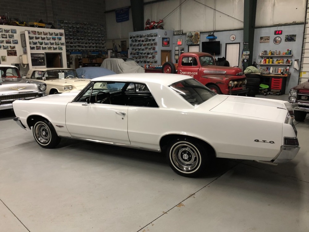 Used 1965 Pontiac GTO -389 ENGINE-4 SPEED- PHS DOCUMENTED- | Mundelein, IL