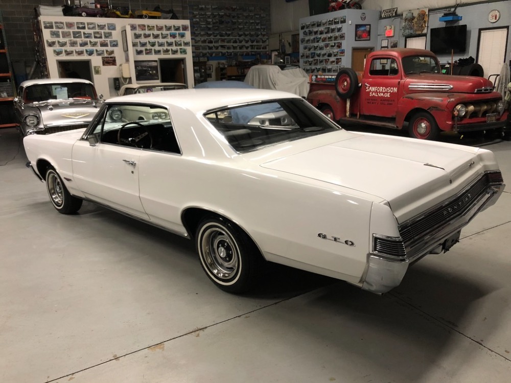 Used 1965 Pontiac GTO -389 ENGINE-4 SPEED- PHS DOCUMENTED- | Mundelein, IL