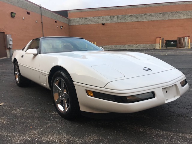 Used 1995 Chevrolet Corvette - 5.7 L V8 - LOW MILES - CLEAN CAR FAX | Mundelein, IL