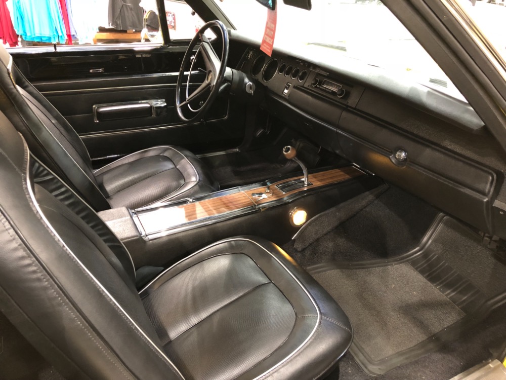Used 1970 Plymouth Superbird -1 OWNER-ROTISSERIE RESTORED DOCUMENTED GALEN'S REGISTRY- | Mundelein, IL