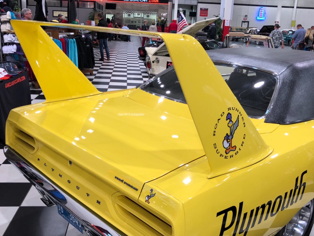 Used 1970 Plymouth Superbird -1 OWNER-ROTISSERIE RESTORED DOCUMENTED GALEN'S REGISTRY- | Mundelein, IL