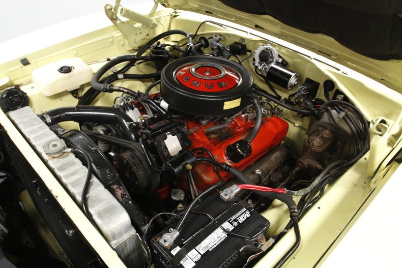 Used 1969 Dodge Charger -NUMBERS MATCHING 383-FACTORY CORRECT SUN FIRE YELLOW- | Mundelein, IL