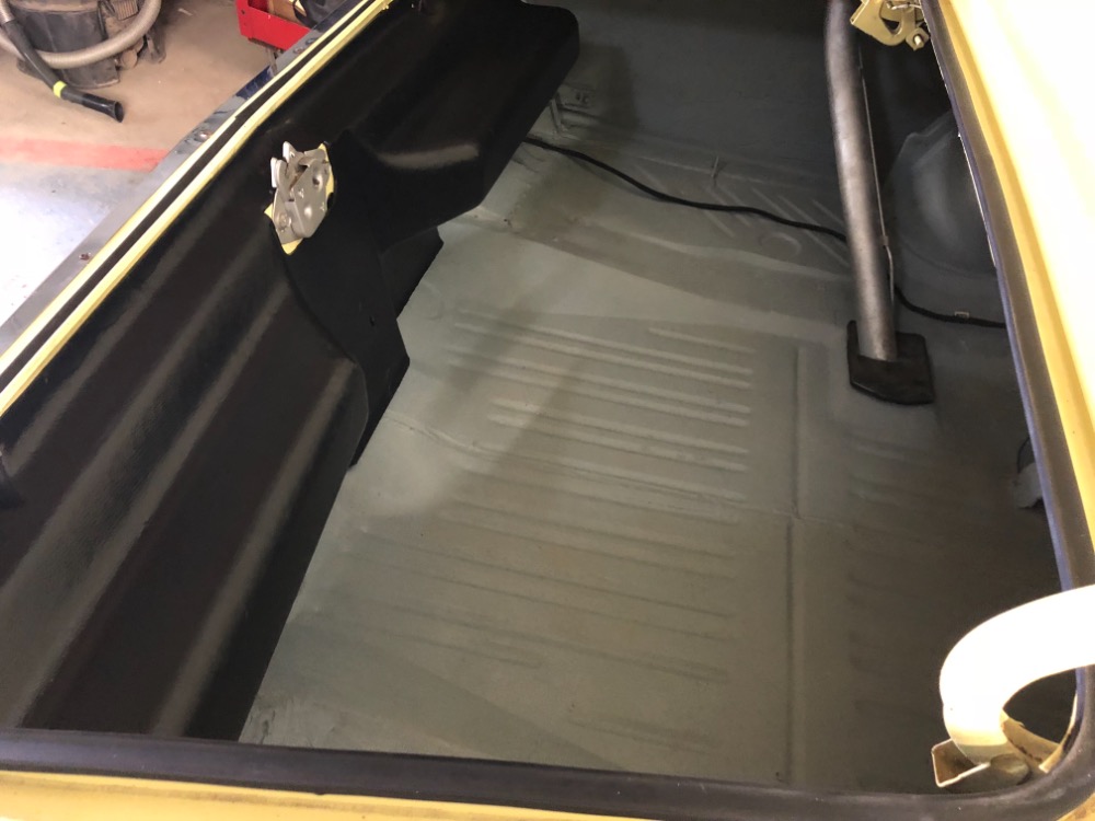 Used 1969 Dodge Charger -NUMBERS MATCHING 383-FACTORY CORRECT SUN FIRE YELLOW- | Mundelein, IL