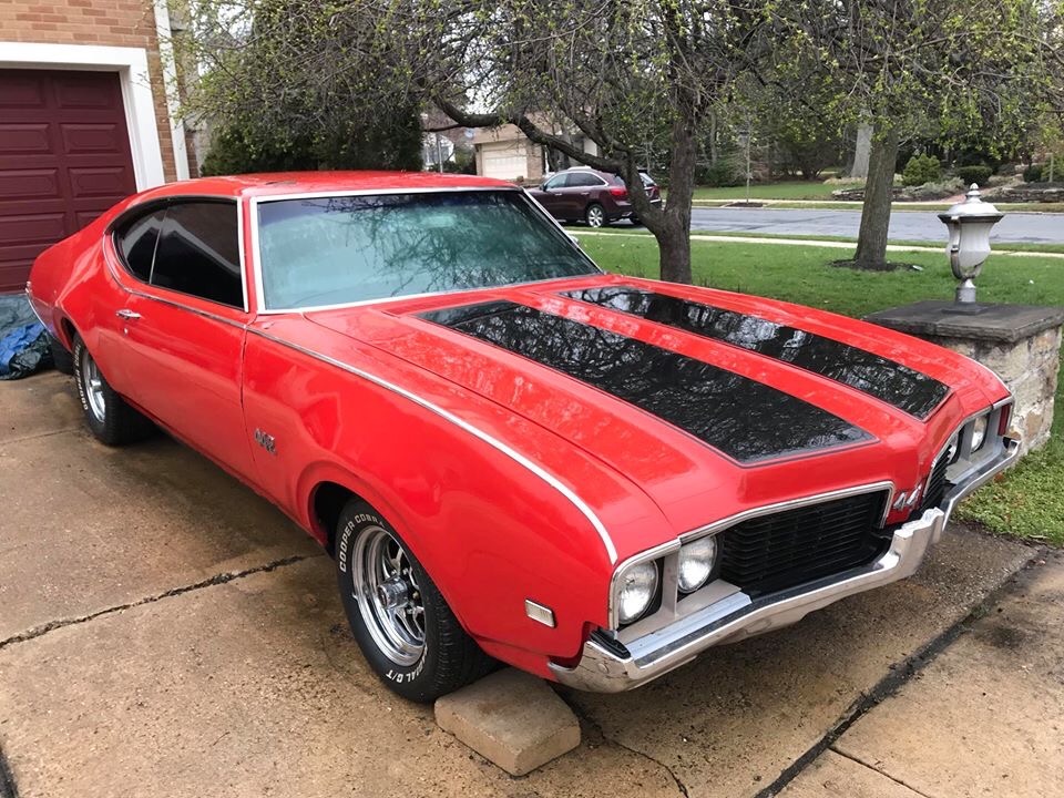 Used 1969 Oldsmobile 442 -350 with 4 Speed and 12 Bolt- | Mundelein, IL