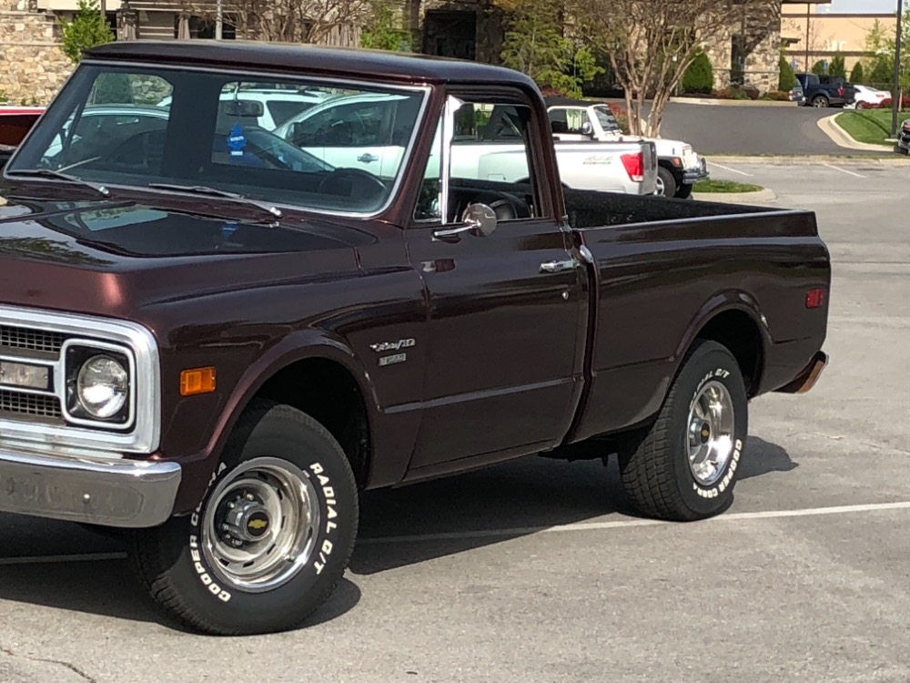Used 1970 Chevrolet C-10 -CUSTOM/10-NEW PAINT-TENNESSEE  SHORT BED TRUCK- SEE VIDEO | Mundelein, IL