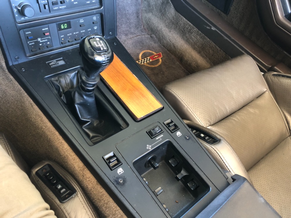 Used 1987 Chevrolet Corvette -Convertible 40,000 Original Miles-Garage Kept- Rare color Combo- SEE VIDEO | Mundelein, IL