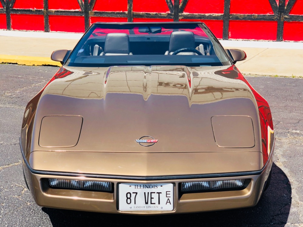 Used 1987 Chevrolet Corvette -Convertible 40,000 Original Miles-Garage Kept- Rare color Combo- SEE VIDEO | Mundelein, IL