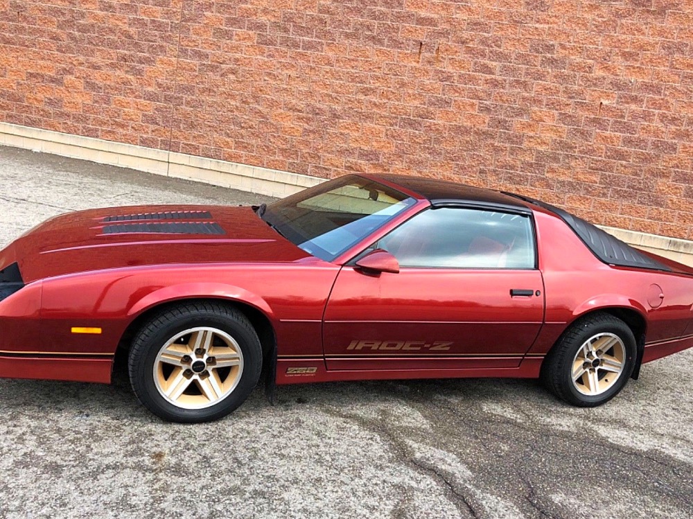 Used 1986 Chevrolet Camaro -IROC Z/28-1 OWNER-Only 34,569 ORIGINAL MILES-T-TOPS- SEE VIDEO | Mundelein, IL