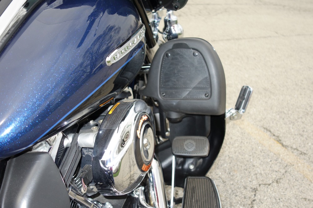 Used 2013 Harley Davidson Electra Glide Ultra - FLTHTK MODEL - GORGEOUS BIKE - SEE VIDEO | Mundelein, IL