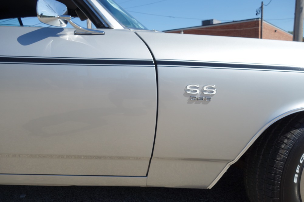 Used 1969 Chevrolet Chevelle REAL SS396-REAL L CODE-FACTORY CODE 69-CORTEZ SILVER- 4 SPEED - SEE VIDEO | Mundelein, IL