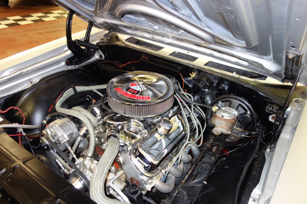 Used 1969 Chevrolet Chevelle REAL SS396-REAL L CODE-FACTORY CODE 69-CORTEZ SILVER- 4 SPEED - SEE VIDEO | Mundelein, IL