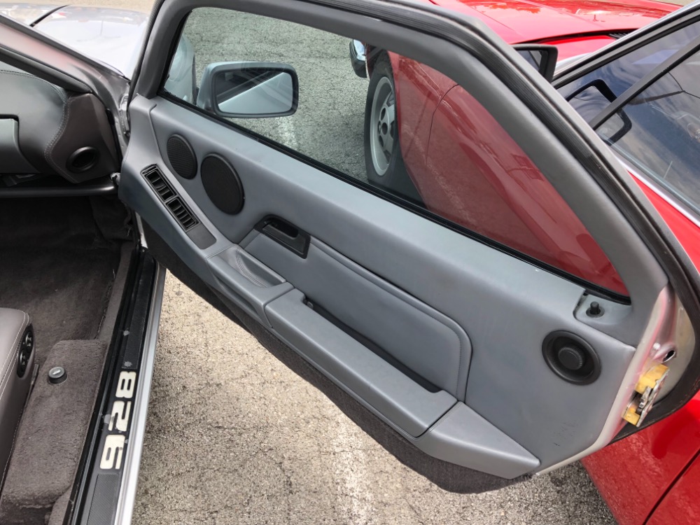 Used 1985 Porsche 928 S - THE SCARFACE CAR - FROM TEXAS-SEE VIDEO | Mundelein, IL