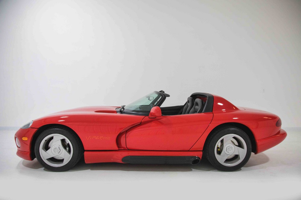 Used 1993 Dodge Viper -RT/10-EARLY PRODUCTION HAND ASSEMBLED-COLLECTORS CAR-LOW MILES-MINT-CLEAN | Mundelein, IL