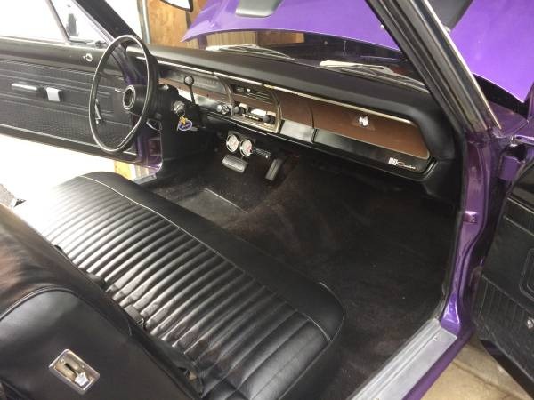 Used 1970 Dodge Dart -Fun Time Dart Style-NEW AIR CONDITIONING SYSTEM INSTALLED-PRICED TO SELL- | Mundelein, IL