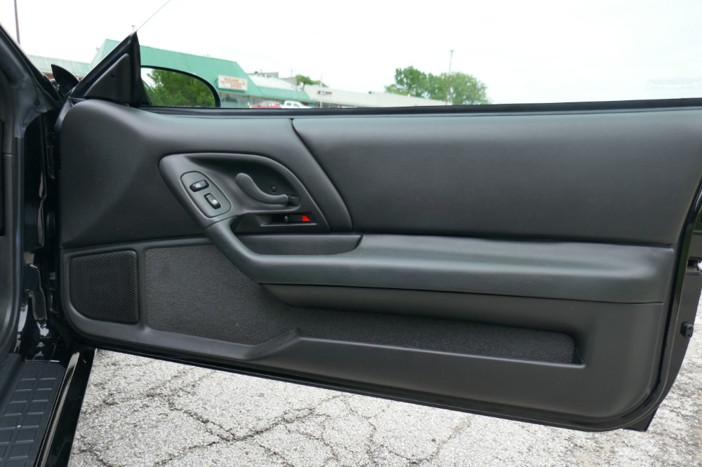 Used 2002 Chevrolet Camaro -Z28- 5.7 L LS1 V8 - 6 SPEED MANUAL - SEE VIDEO | Mundelein, IL