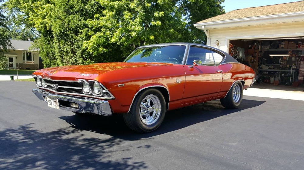 Used 1969 Chevrolet Chevelle -5 SPEED PRO TOURING BIG BLOCK CHEVELLE-AWESOME PAINT WORK- | Mundelein, IL