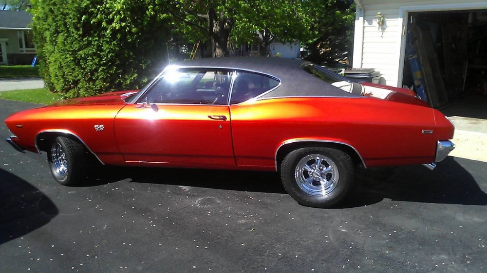 Used 1969 Chevrolet Chevelle -5 SPEED PRO TOURING BIG BLOCK CHEVELLE-AWESOME PAINT WORK- | Mundelein, IL