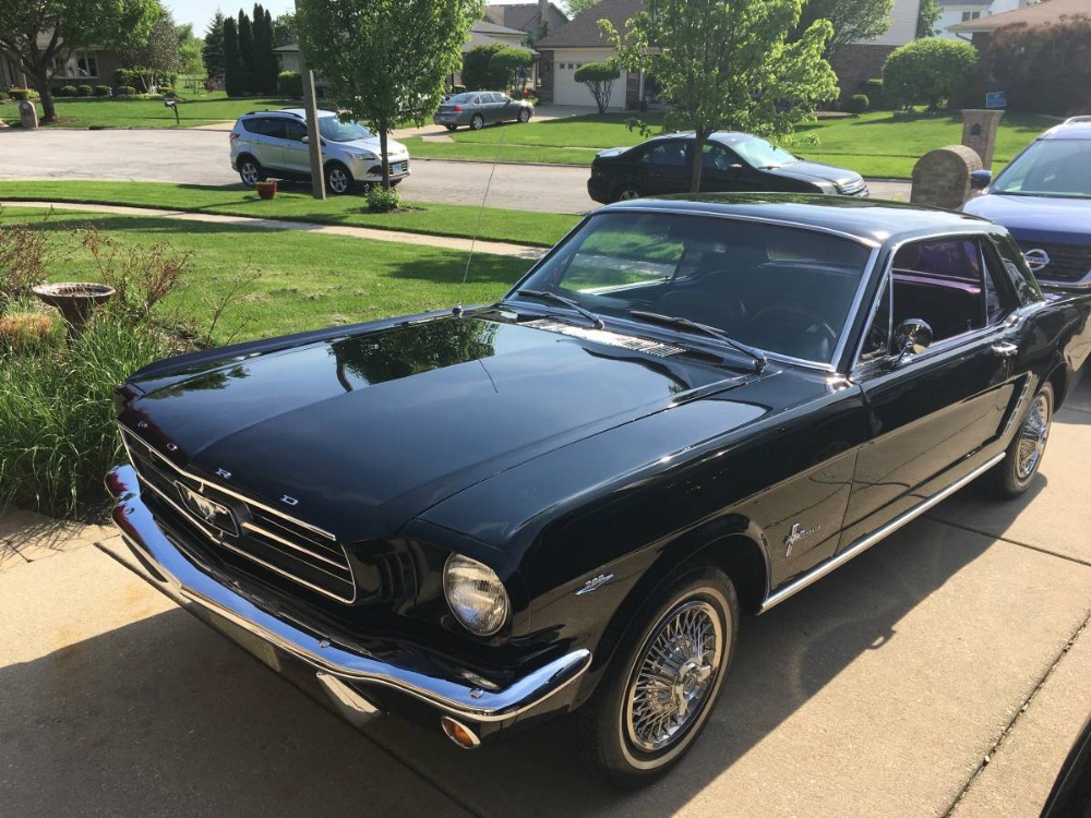 Used 1965 Ford Mustang -SUMMER HEAD TURNER | Mundelein, IL