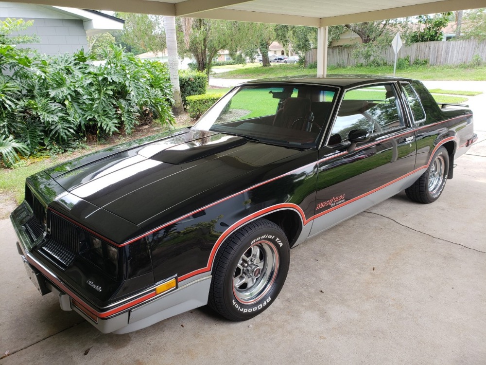 Used 1983 Oldsmobile Cutlass - 15th ANNIVERSARY HURST OLDS - CLEAN AND SOLID- | Mundelein, IL