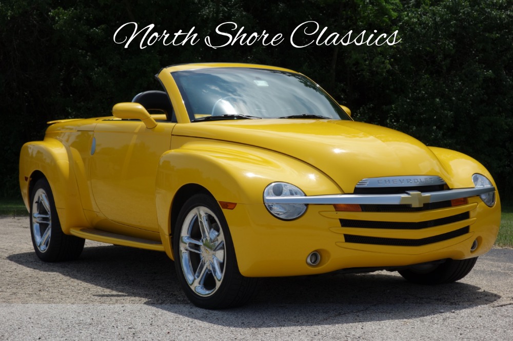 Used 2005 Chevrolet SSR -CONVERTIBLE - 390HP WITH 405 LB FT TORQUE- SEE VIDEO | Mundelein, IL