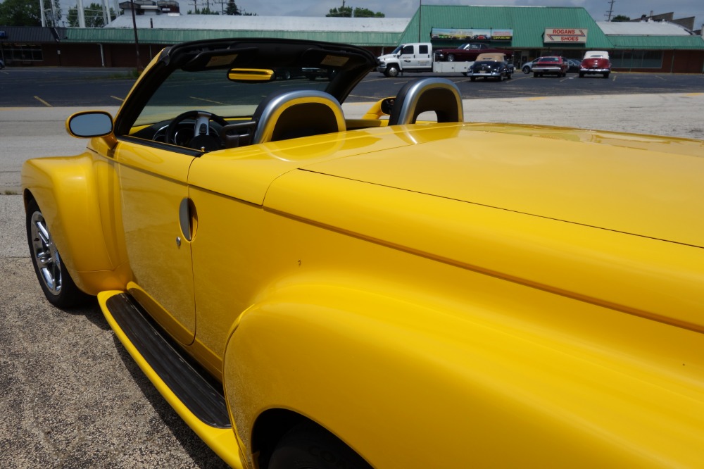 Used 2005 Chevrolet SSR -CONVERTIBLE - 390HP WITH 405 LB FT TORQUE- SEE VIDEO | Mundelein, IL
