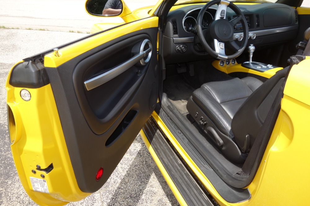 Used 2005 Chevrolet SSR -CONVERTIBLE - 390HP WITH 405 LB FT TORQUE- SEE VIDEO | Mundelein, IL