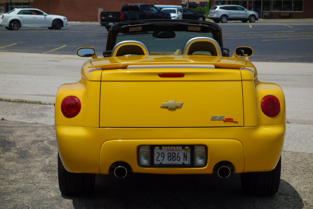 Used 2005 Chevrolet SSR -CONVERTIBLE - 390HP WITH 405 LB FT TORQUE- SEE VIDEO | Mundelein, IL