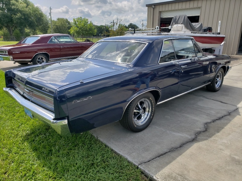 Used 1964 Pontiac GTO - 389 WITH TRI- POWER - VINTAGE A/C | Mundelein, IL