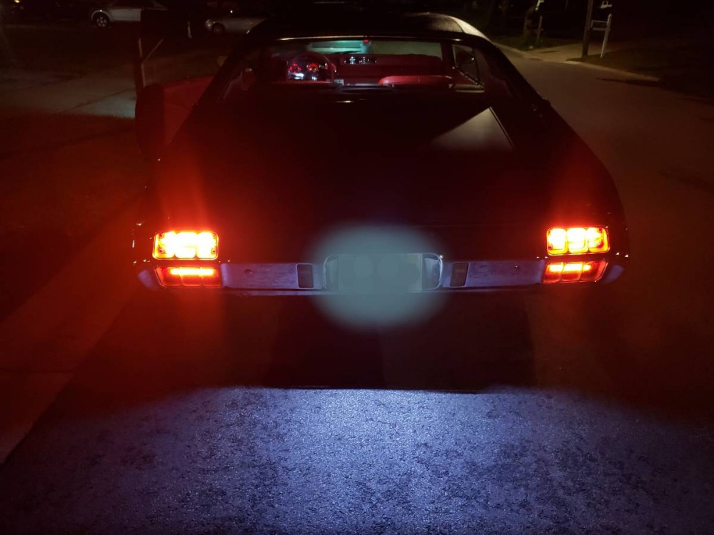 Used 1972 Oldsmobile Cutlass -S MODEL-POPPING RED INTERIOR- | Mundelein, IL
