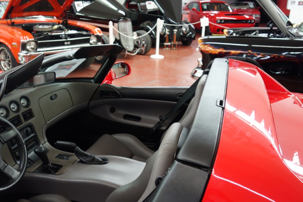 Used 1994 Dodge Viper -RT/10 ONLY 12,303 MILES-LIKE NEW-CLEAN CARFAX-INVESTMENT GRADE-LOW PMTS- | Mundelein, IL